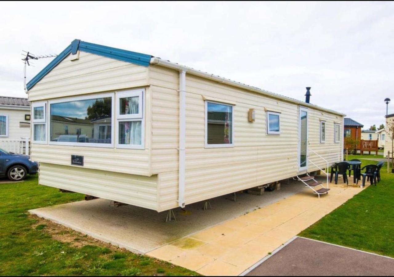 Sbl70 - Camber Sands Holiday Park - Sleeps 8 - Close Swimming Pools And Facilities - Private Parking المظهر الخارجي الصورة